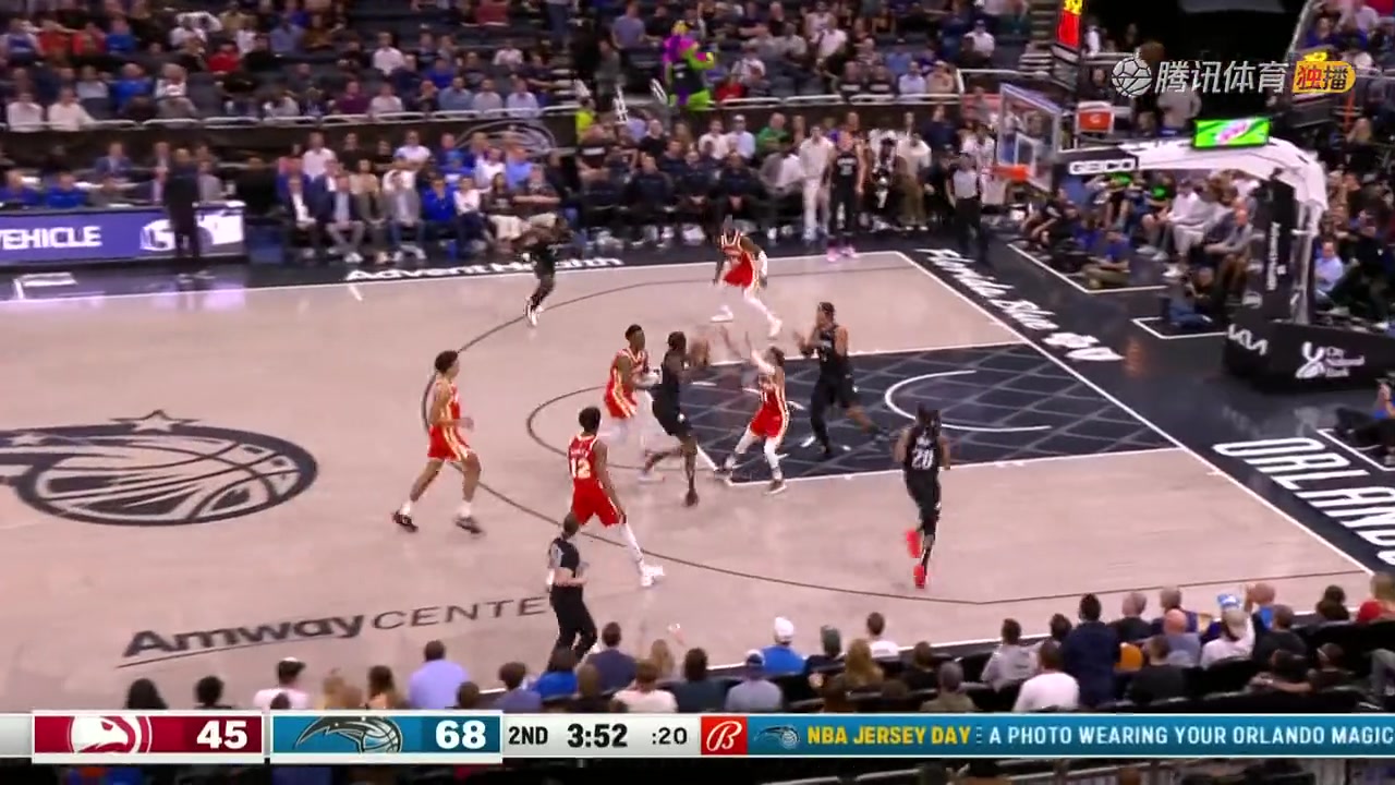 比文班亞馬如何？波爾-波爾持球一條龍反擊轉身過人暴扣