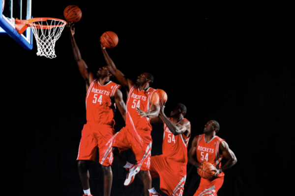 三步上籃動作要領(lǐng)是什么？