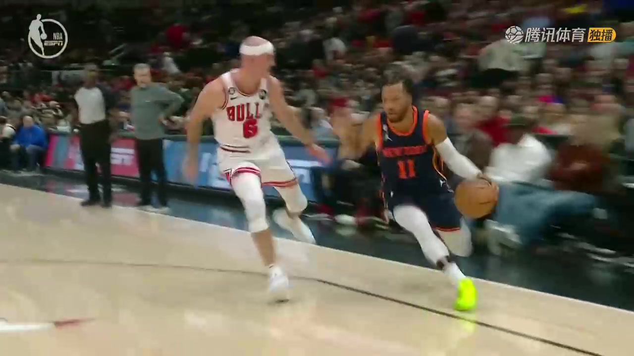 秀??！布倫森腳踝終結將卡魯索晃倒坐地！再三分殺死比賽（布倫森集錦）